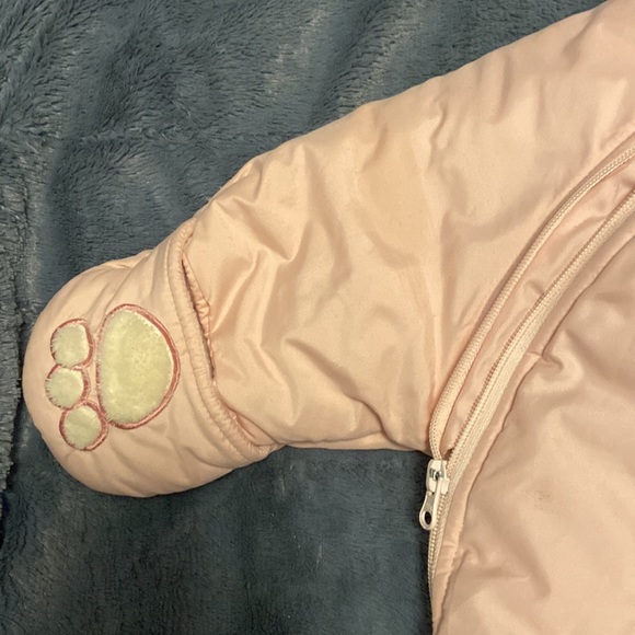 🔥🔥🐻‍❄️Designed in Canada winter coat for baby 6-9M Excellent condition - Picture 5 of 12